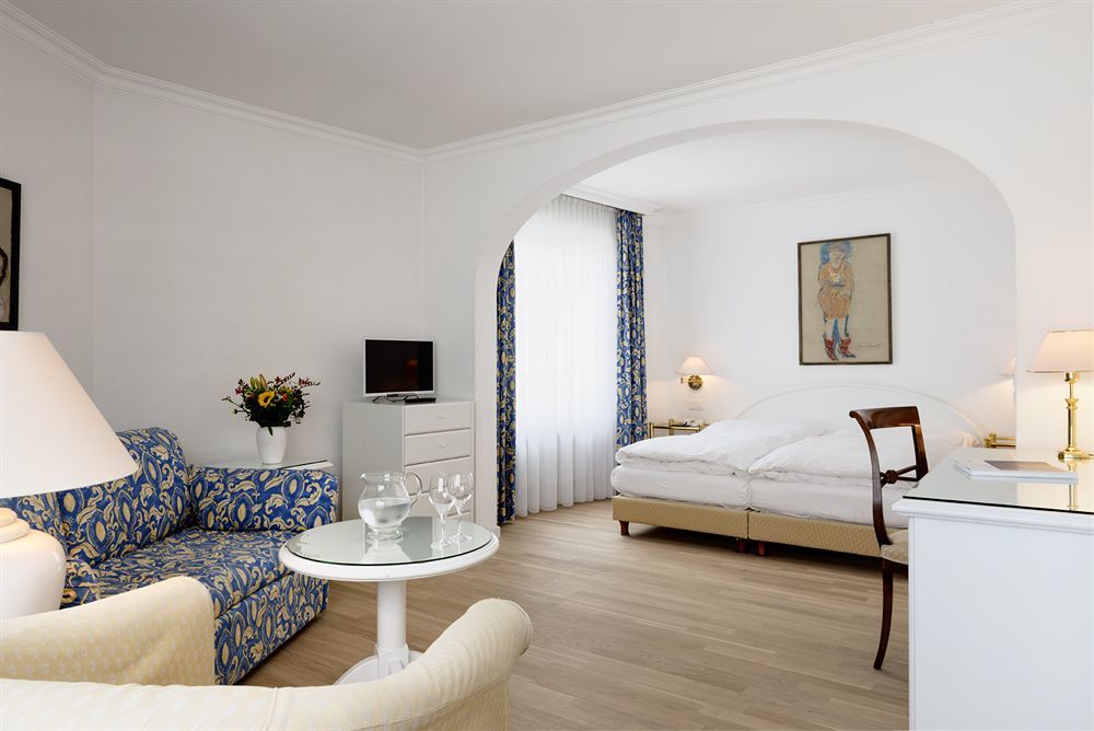 Kunsthotel Linde Garni Айнзиделн Екстериор снимка